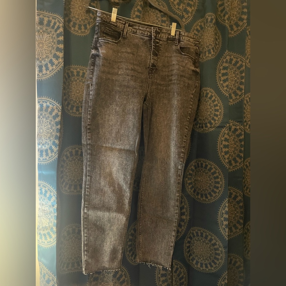 Old Navy Faded Black Skinny Jeans